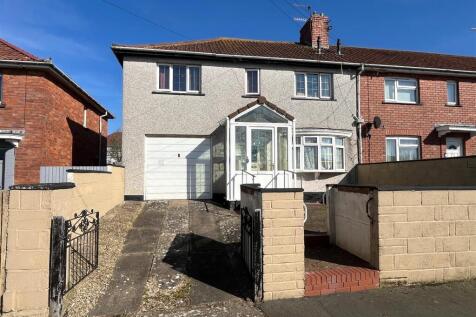 Inns Court Avenue, Knowle, Bristol 4 bed end of terrace house for sale