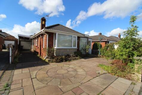 2 bedroom semi-detached bungalow for sale