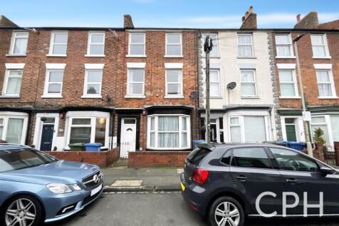 Trafalgar Road, Scarborough 3 bed terraced house for sale