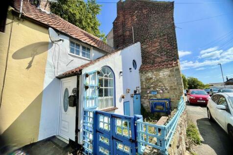 Cambridge Place, Scarborough 3 bed house for sale