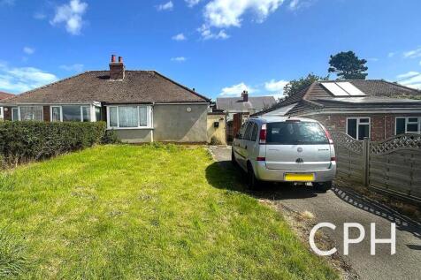 Seafield Avenue, Scarborough, YO11 1 bed semi