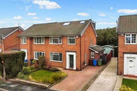 4 bedroom semi-detached house for sale