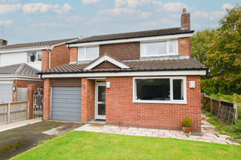 Detached house for sale