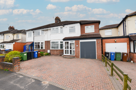 4 bedroom semi-detached house for sale