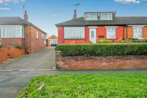 3 bedroom semi-detached bungalow for sale