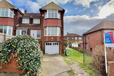3 bedroom semi-detached house for sale