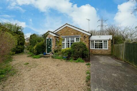 2 bedroom detached house for sale