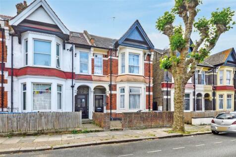 1 bedroom maisonette for sale