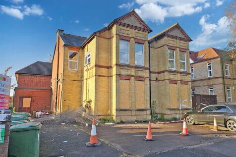 24 bedroom character property for sale