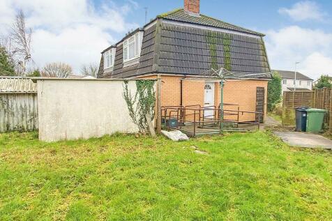 2 bedroom semi-detached house for sale