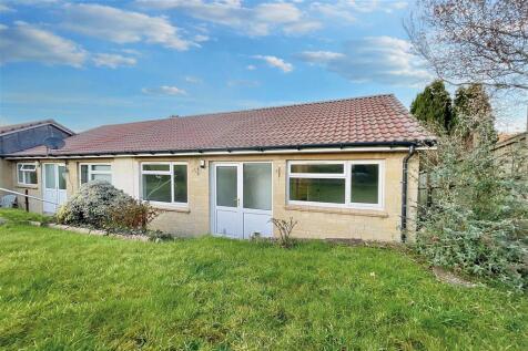 2 bedroom semi-detached bungalow for sale