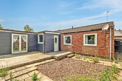 2 bedroom semi-detached bungalow for sale