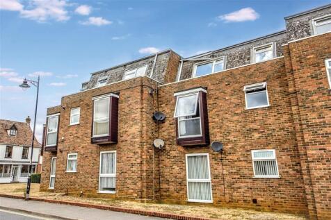 4 bedroom flat for sale