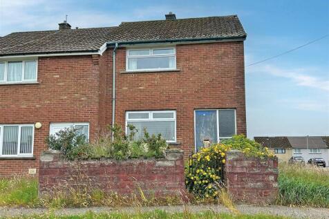 2 bedroom end of terrace house for sale