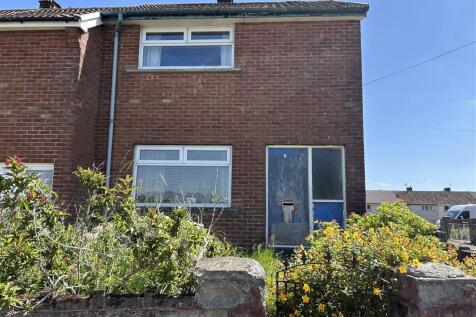 2 bedroom end of terrace house for sale