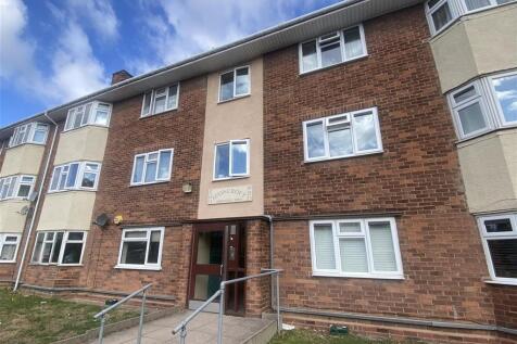 2 bedroom ground floor flat for sale