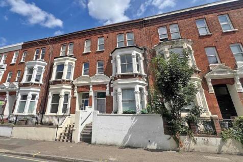 1 bedroom flat for sale