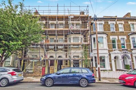 2 bedroom ground floor flat for sale