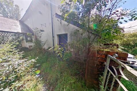 2 bedroom detached house for sale