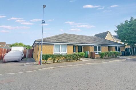 1 bedroom semi-detached bungalow for sale