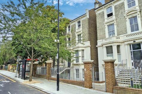 1 bedroom ground floor flat for sale
