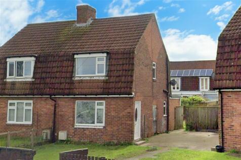 2 bedroom semi-detached house for sale