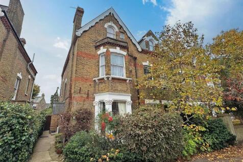 8 bedroom block of apartments for sale