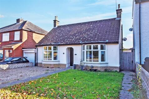 2 bedroom detached bungalow for sale