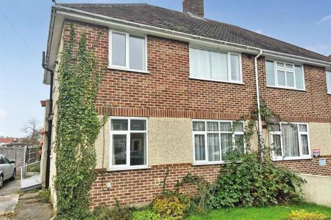 2 bedroom ground floor flat for sale