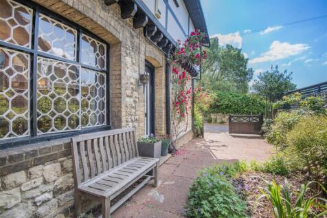Mount Pleasant, Aylesford 3 bed end of terrace house for sale