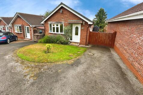 Chatsworth Drive, Tutbury... 2 bed detached bungalow for sale