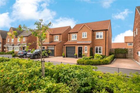Tyne Gardens, Pocklington, York, YO42 4 bed detached house for sale