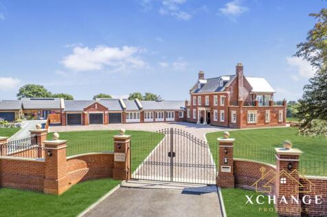 Howe Green, Nuneaton CV10 6 bed detached house for sale