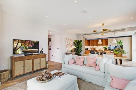 3 bedroom retirement property for sale