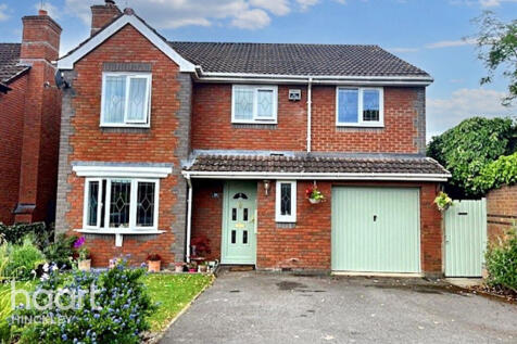 6 bedroom detached house for sale