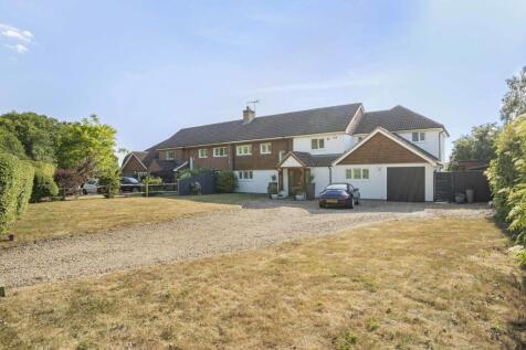 Bullswater Common Road, Pirbright... 5 bed detached house for sale