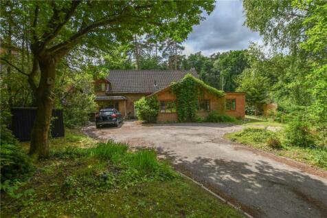 Hollybush Ride, Wokingham RG40 5 bed detached house for sale