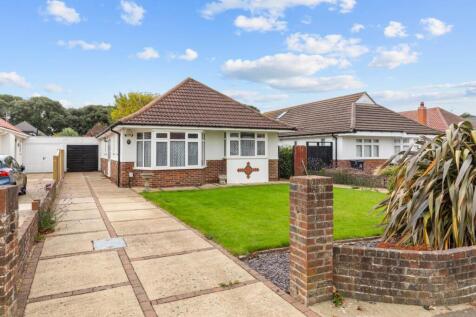 2 bedroom link detached house for sale