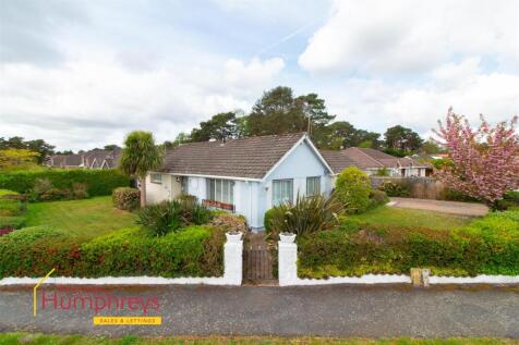 Bushmead Drive, Ashley Heath 3 bed detached bungalow for sale