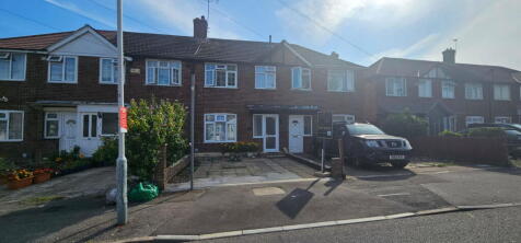 3 bedroom terraced house for sale