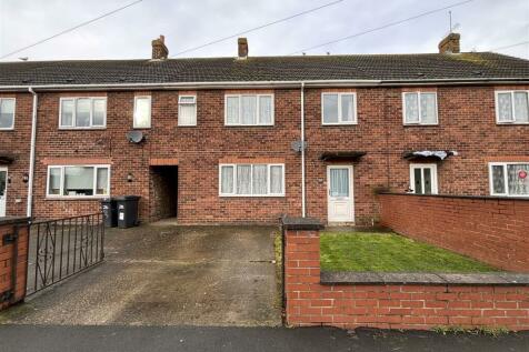 4 bedroom terraced house for sale