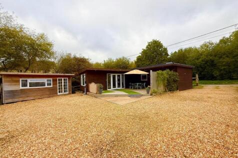 Jubilee Hill Access To Burgess Farm... 2 bed detached house for sale