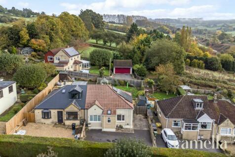 3 bedroom semi-detached bungalow for sale