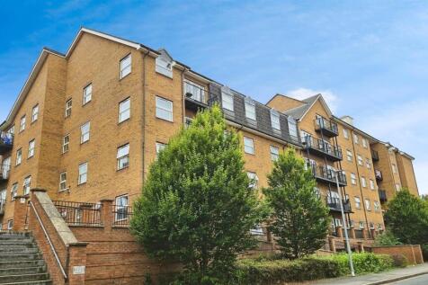 1 bedroom flat for sale