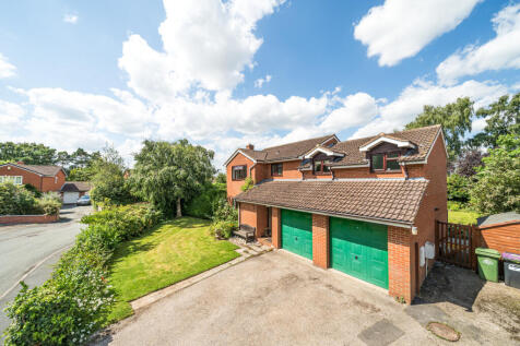 Baschurch, Shrewsbury SY4 5 bed detached house for sale