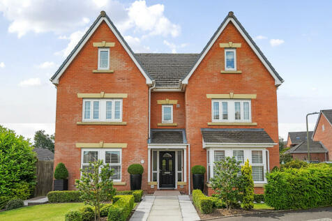 6 bedroom detached house for sale