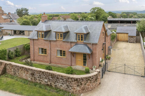 Kinton, Shrewsbury SY4 3 bed detached house for sale