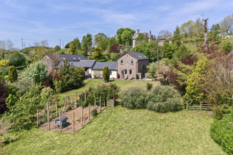 Craigllwyn, Oswestry SY10 5 bed barn conversion for sale