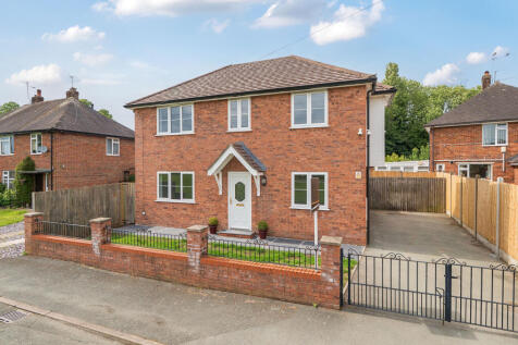 The Green, Oswestry SY11 3 bed detached house for sale