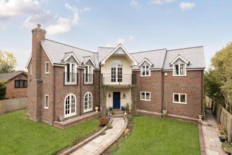 St. Martins, Oswestry SY11 4 bed detached house for sale